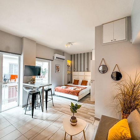 Walk To Markets From A Cozy Studio By Cielo Homes เอเธนส์ ภายนอก รูปภาพ