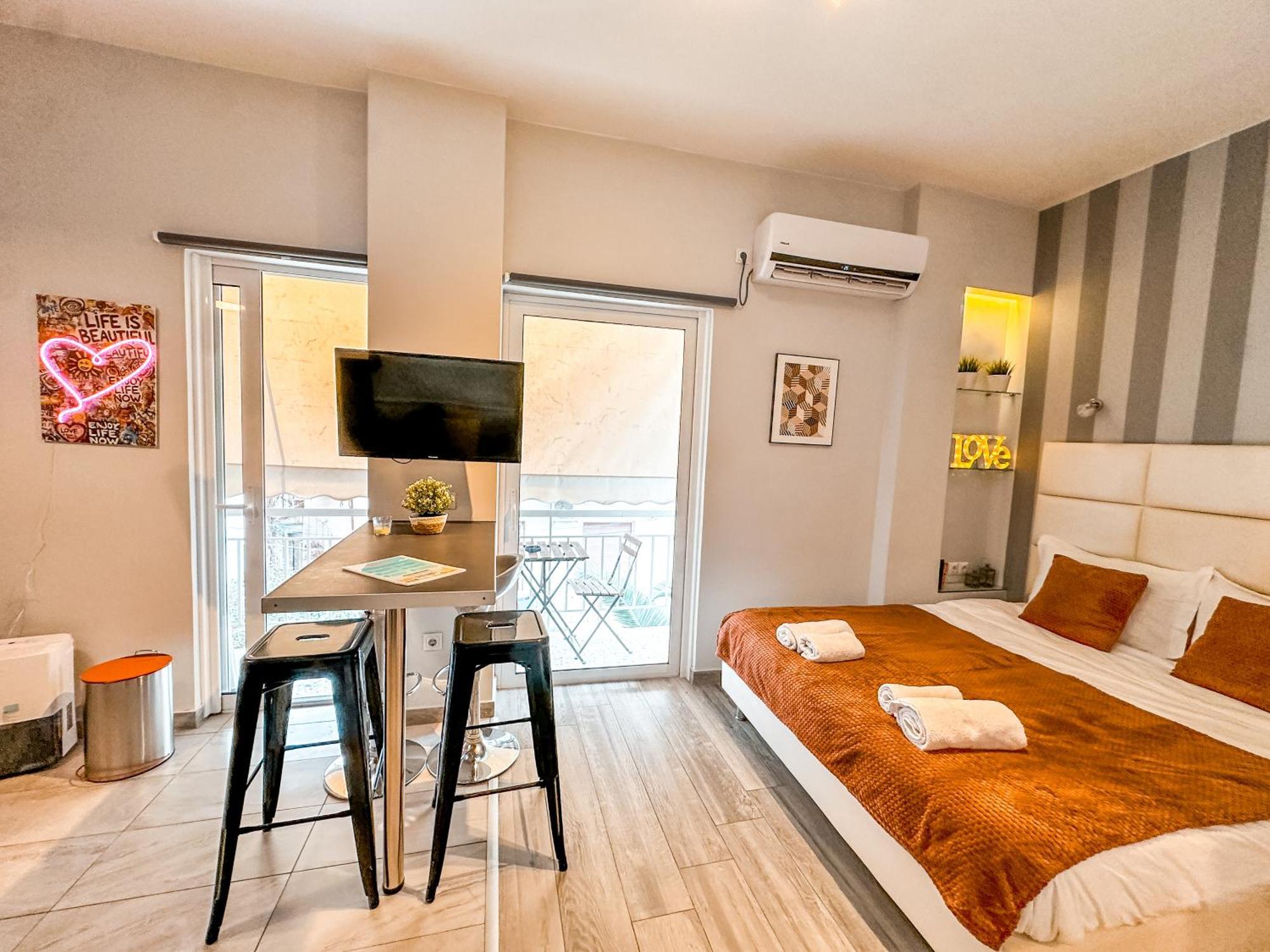Walk To Markets From A Cozy Studio By Cielo Homes เอเธนส์ ภายนอก รูปภาพ